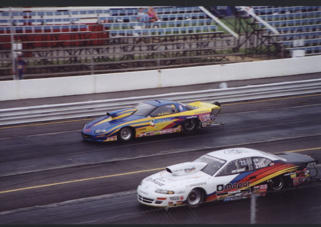 image twocarsracing-jpg
