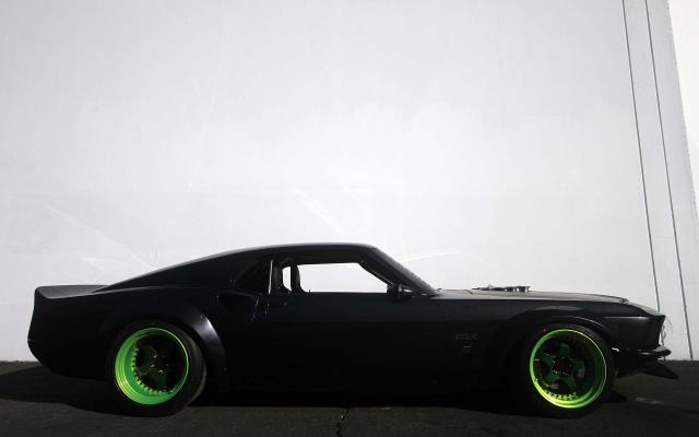 image vauhgn_gittin_2-jpg