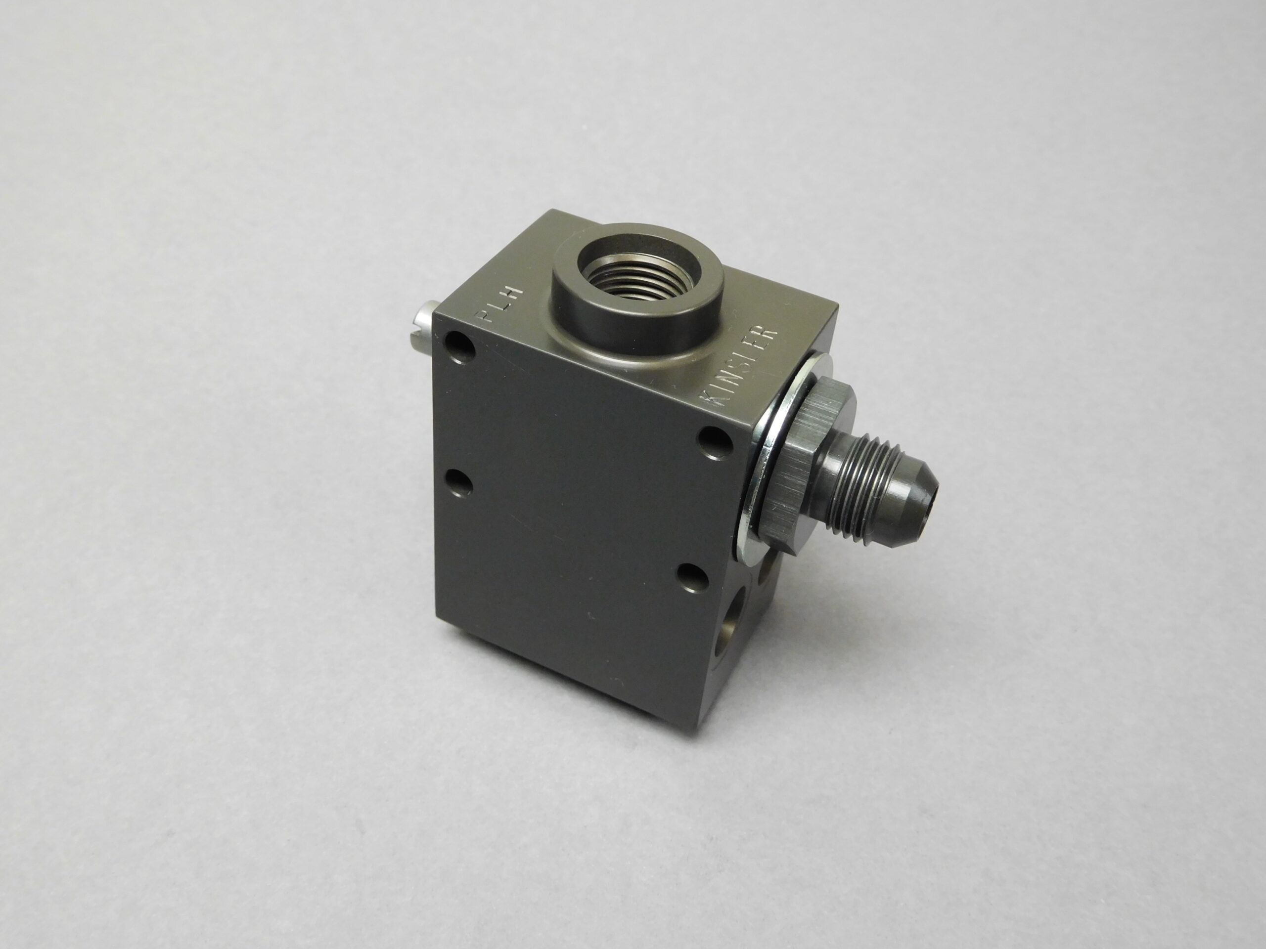 Model: PLH, 4-port, 2-ports exit each side, Left Hand rotation